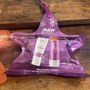 Raw Sugar Ultra Hydrating Lip Balm and Body Lotion set (ONLY PURPLE AVAILABLE)✨